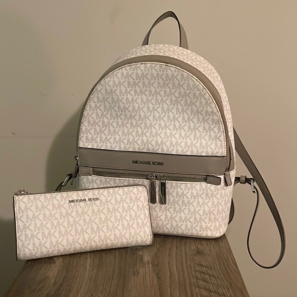 Michael Kors Gray And White Medium Backpack With Matching Wallet.